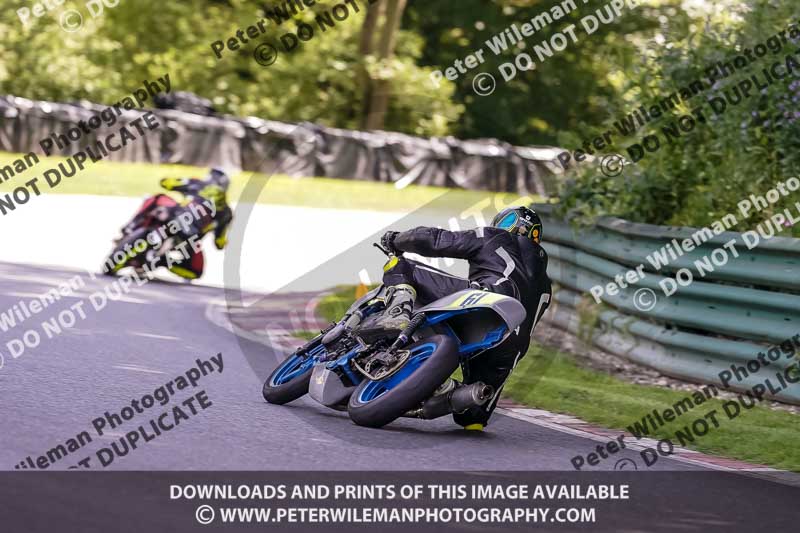 cadwell no limits trackday;cadwell park;cadwell park photographs;cadwell trackday photographs;enduro digital images;event digital images;eventdigitalimages;no limits trackdays;peter wileman photography;racing digital images;trackday digital images;trackday photos